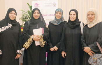 جانب من السيدات المشاركات